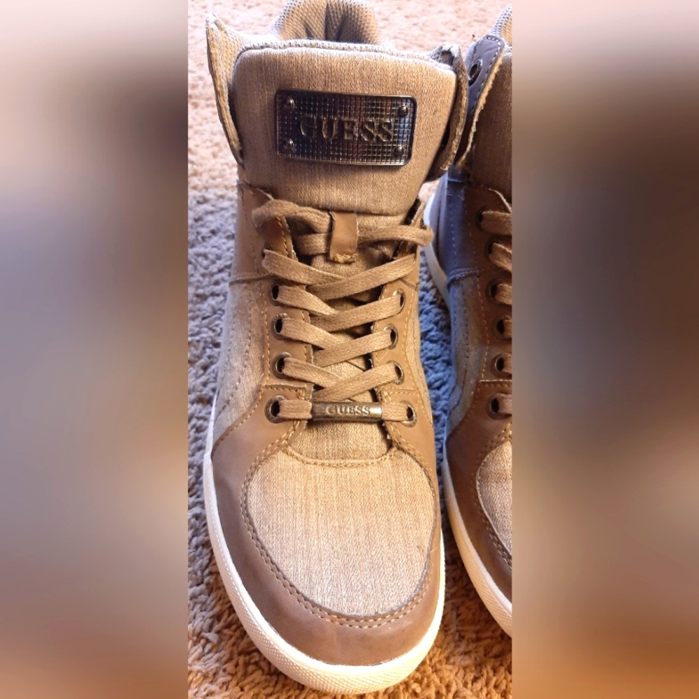 Guess High-Tops - Picture 2 of 12